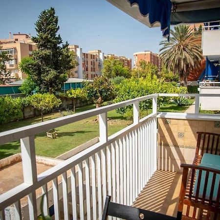 Piso Con Jardin Apartment Malaga Bagian luar foto