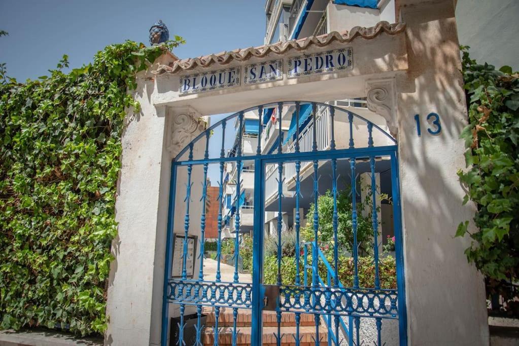 Piso Con Jardin Apartment Malaga Bagian luar foto